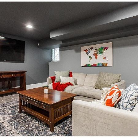 Forrestville Ave Large Suite Chicago Ngoại thất bức ảnh
