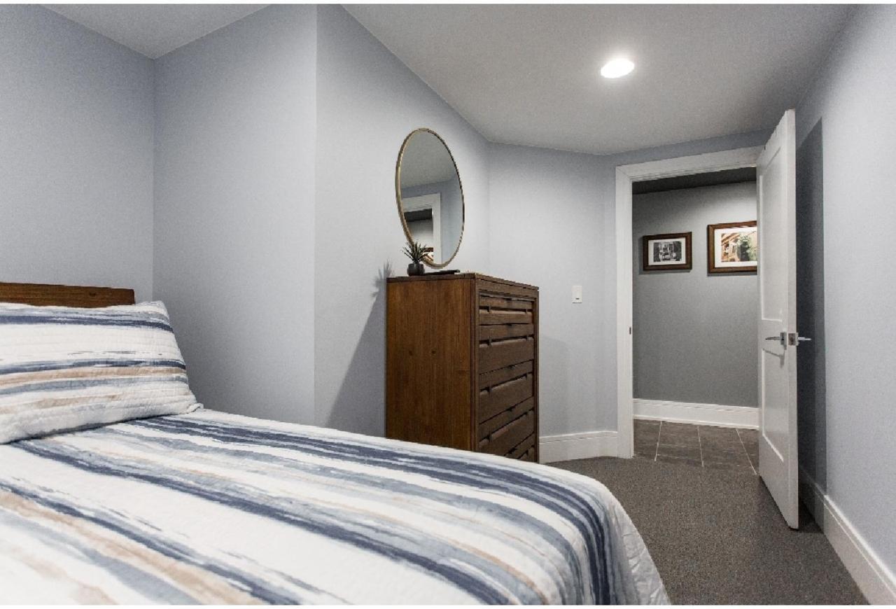 Forrestville Ave Large Suite Chicago Ngoại thất bức ảnh