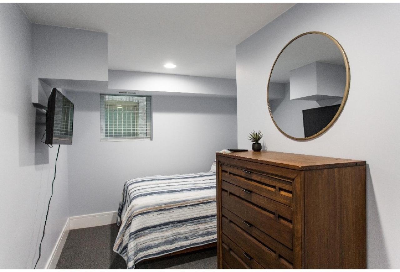 Forrestville Ave Large Suite Chicago Ngoại thất bức ảnh