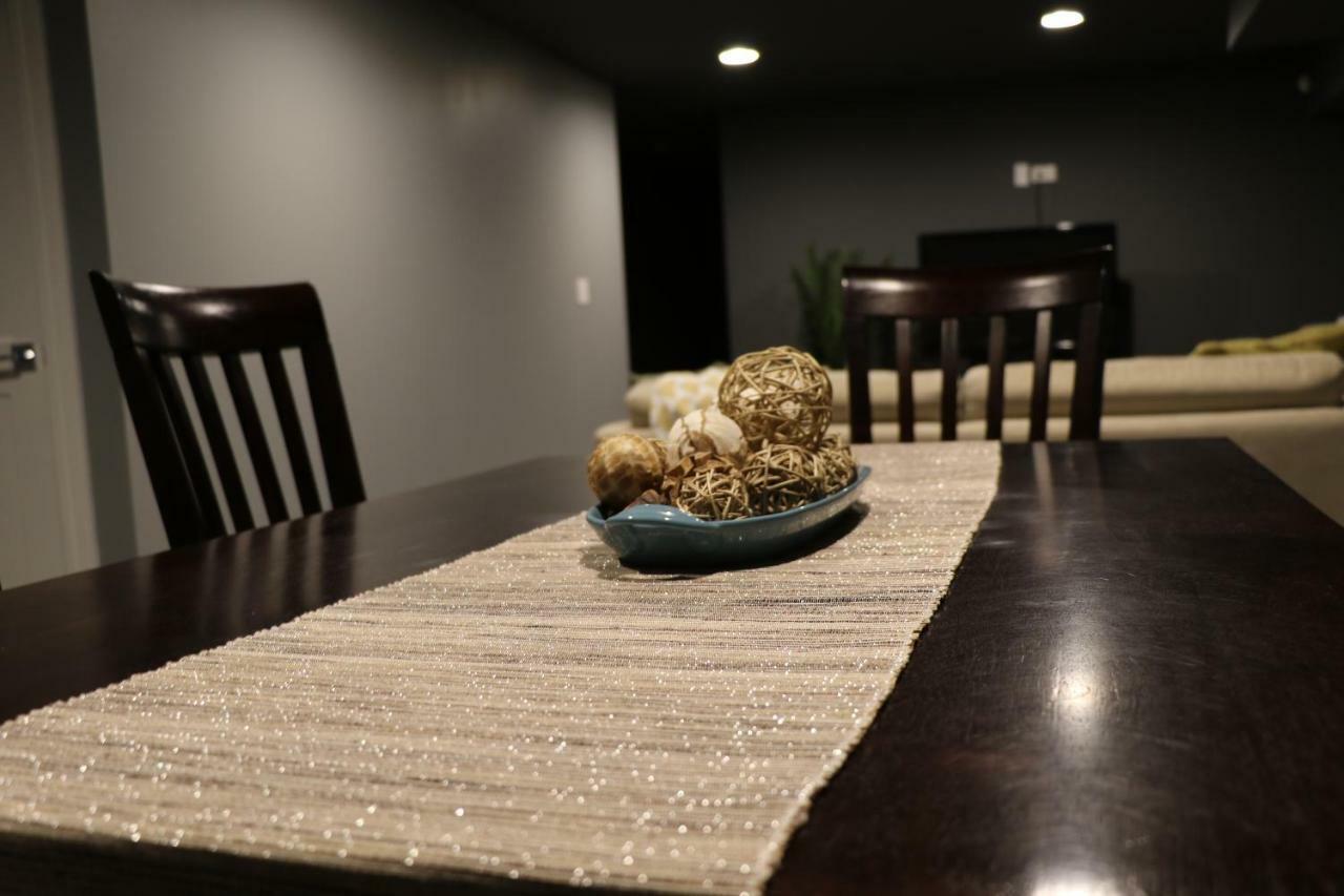 Forrestville Ave Large Suite Chicago Ngoại thất bức ảnh